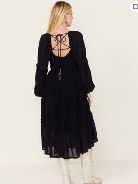 Idyllwind Romantic Ruffle Tiered Midi Dress Navy Blue Lace Up Size M